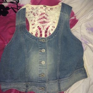 NEVER WORN FREE PEOPLE JEAN JACKET!!!!