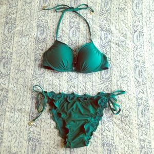 Barely worn Emerald color bikini