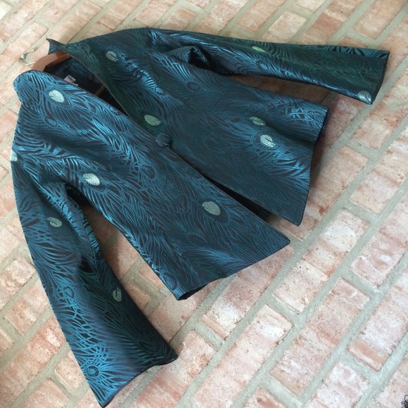 Silk jacket - Picture 2 of 4