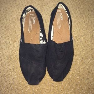 super cute toms that are now too small for me):