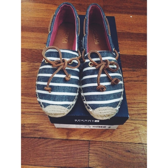 Sperry Shoes - ✨Host Pick 6/16✨Sperry Top-sider Katama espadrille
