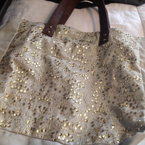 Merona Handbags - Great canvas tote with sequins