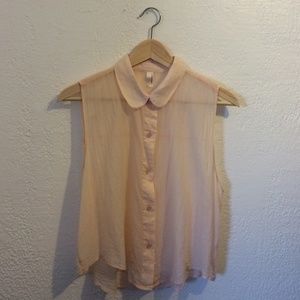 American Apparel sleeveless lawn crop button-up