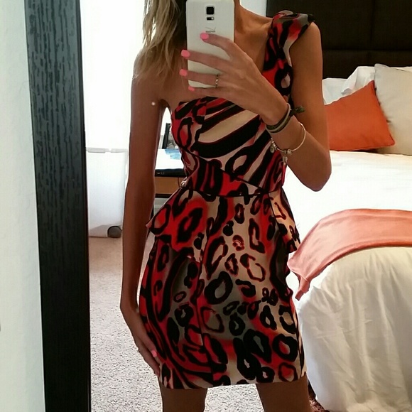 XOXO Dresses & Skirts - NWOT XOXO Leopard Print Dress