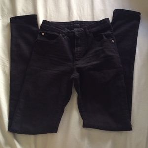 Black highwaisted pants