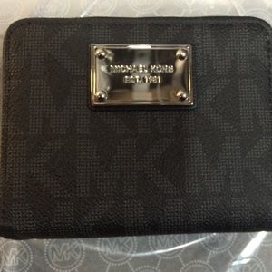 Michael Kors wallet