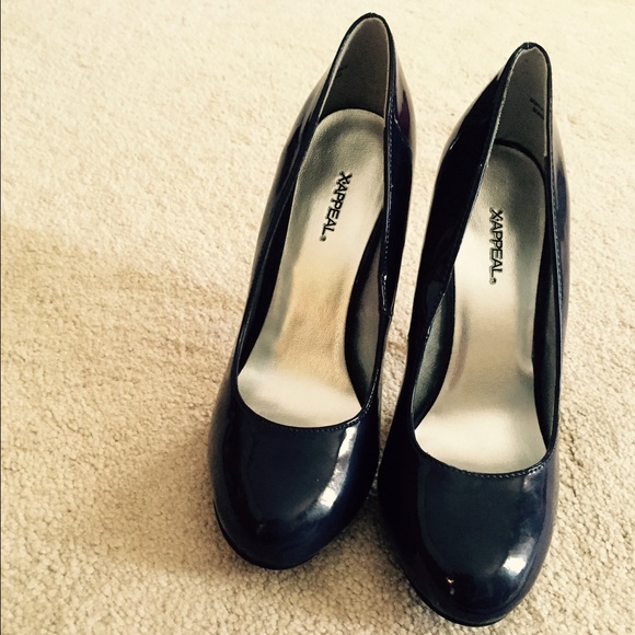 Plum/dark purple shoes from target! Brand new! - Picture 1 of 4