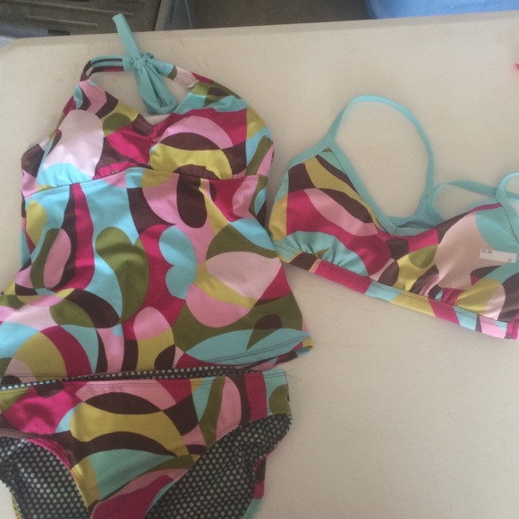 Athleta three piece swim suit