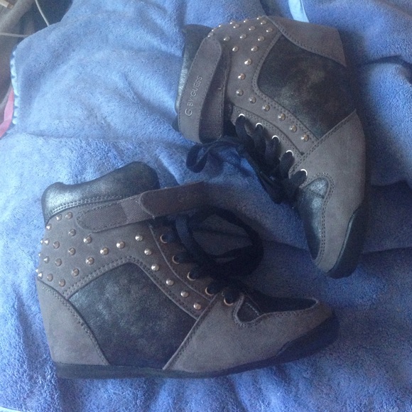 Hidden wedge booties