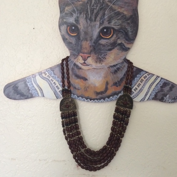 Necklace - Picture 1 of 2