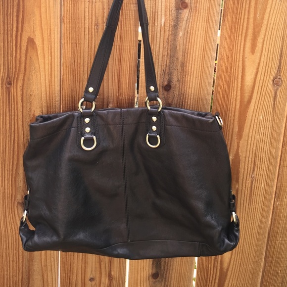 ❌SOLD❌ Authentic Ashley Coach Purse - Picture 2 of 4