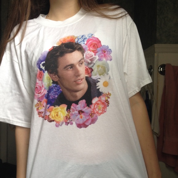 Tops - Babe James Franco Shirt