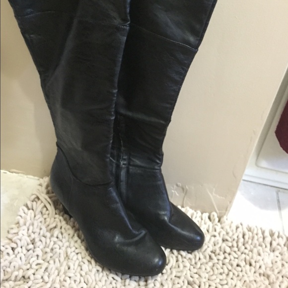 🎉SOLD🎉 Black tall boots