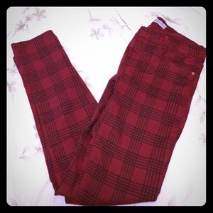 Cute ZARA pants in excellent conditions!