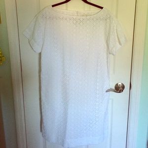 Eyelet short sleeve shift dress