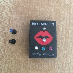 ❌SOLD❌Lip, Labret, Monroe, Medusa ring bundle. 16g