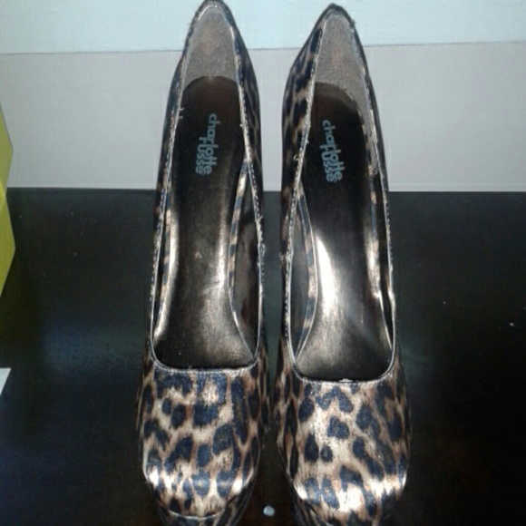 Heels - Picture 2 of 2