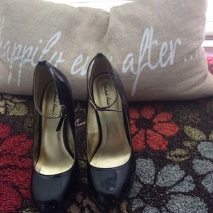 Mary Jane Patent Leather Pump