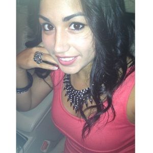 💎Free w/ purchase💎 Gun metal statement necklace