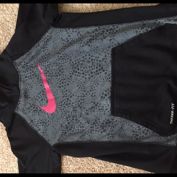 Nike Sweaters - Nike pro sweatshirt .