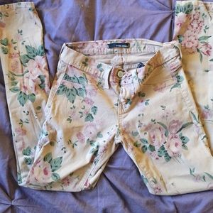 Floral skinny jeans! Size 1 🌸
