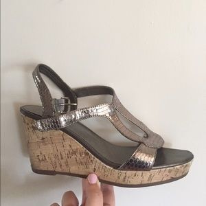 Kelly and Katie Wedges