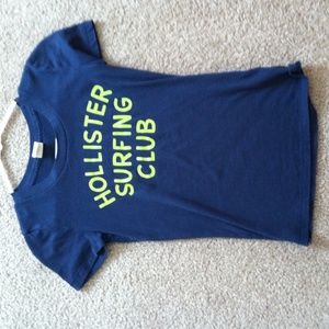 A hollister surfing club t-shirt