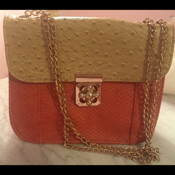 ⬇️️PRICE Trendy purse