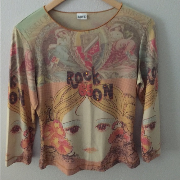 T-Shirt