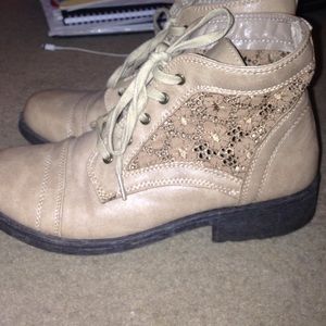Cute lace booties