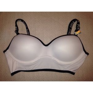 Victoria's Secret "Pink" Sports bra