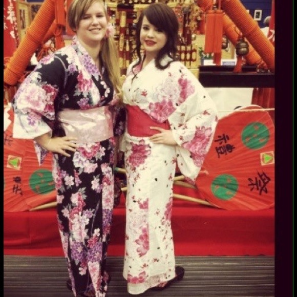 Authentic Japanese Yukata (white)