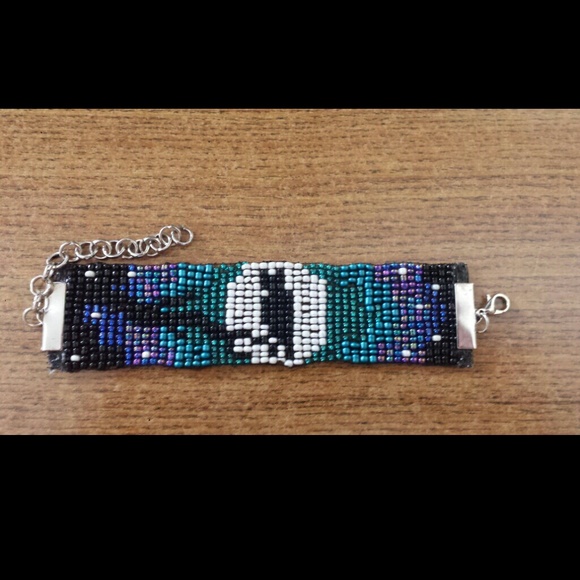 Handmade beaded owl bracelet cuff - Picture 1 of 1