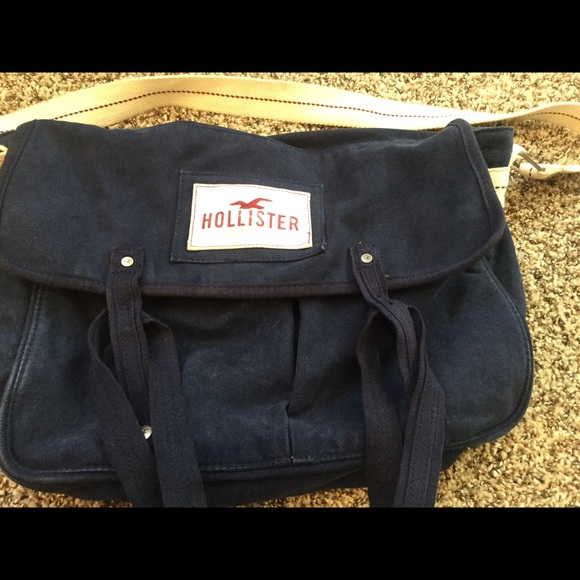 Hollister Canvas Messenger Bag