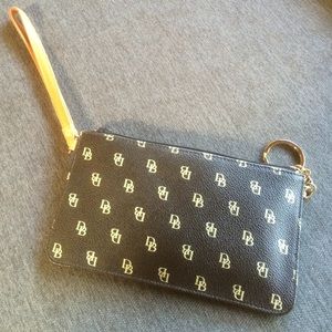 Dooney & Bourke zipper clutch with wrist strap