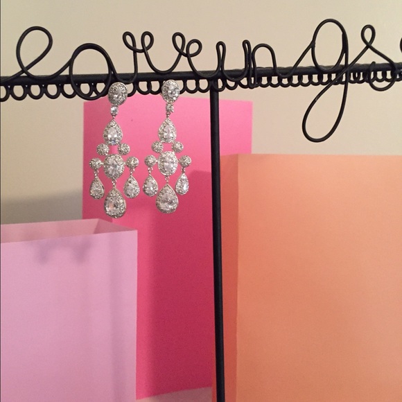 💎Gorgeous Special Occasion Earrings💎