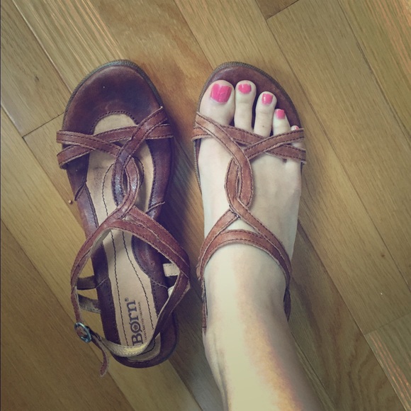 Sandals kitten heel wedges leather-great condition