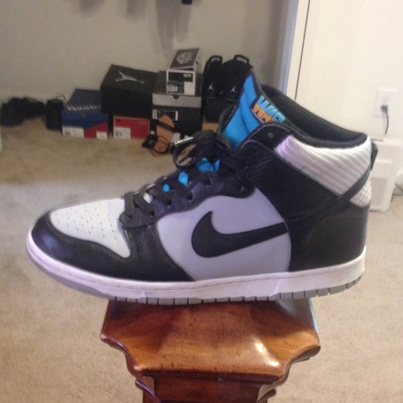 Nike SB WAS RARE LIKE NEW