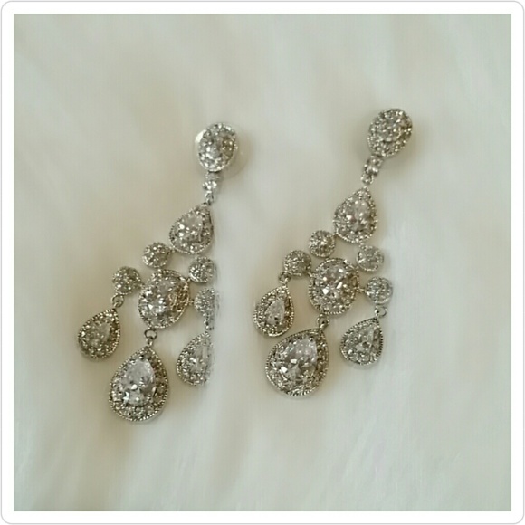 Nina Jewelry - Nina Alia Crystal Pave Earrings