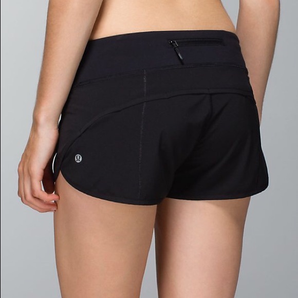 Lululemon black shorts