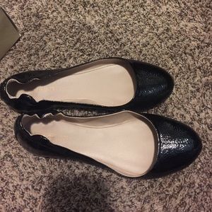 Size 10 flats