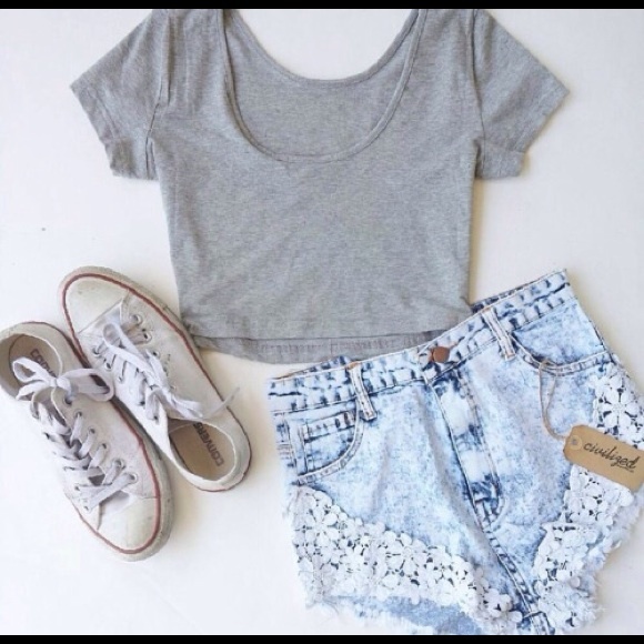 Heather grey crop tee