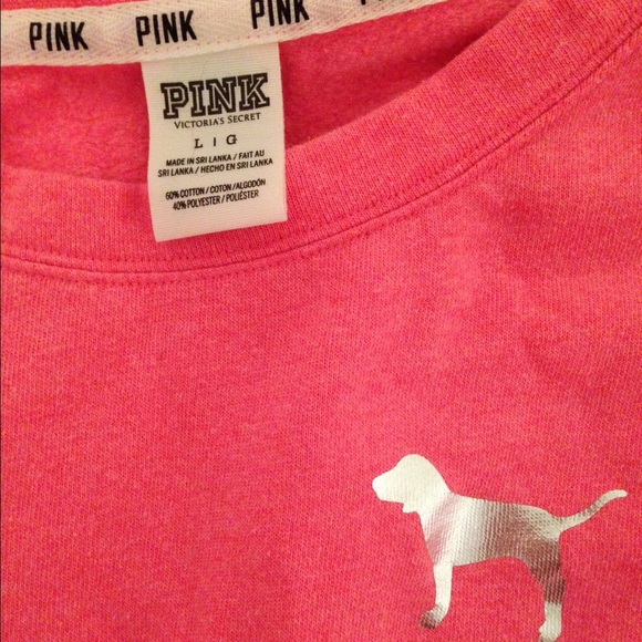 VS pink crew