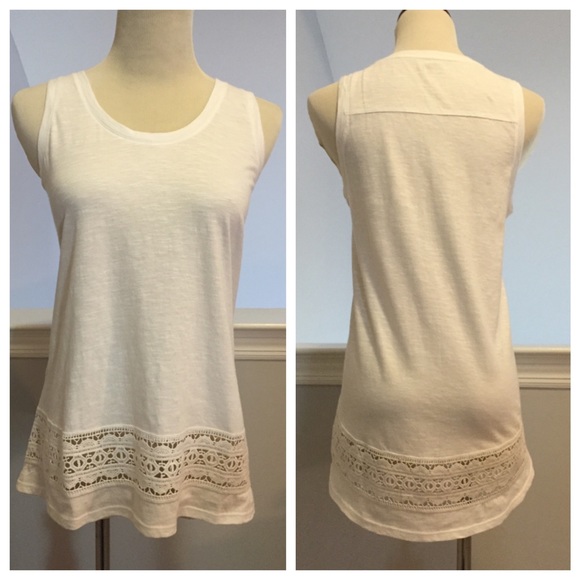 🍎 Sold in Bundle 🍎 LOFT Lace Hem Tank in White - Picture 2 of 3