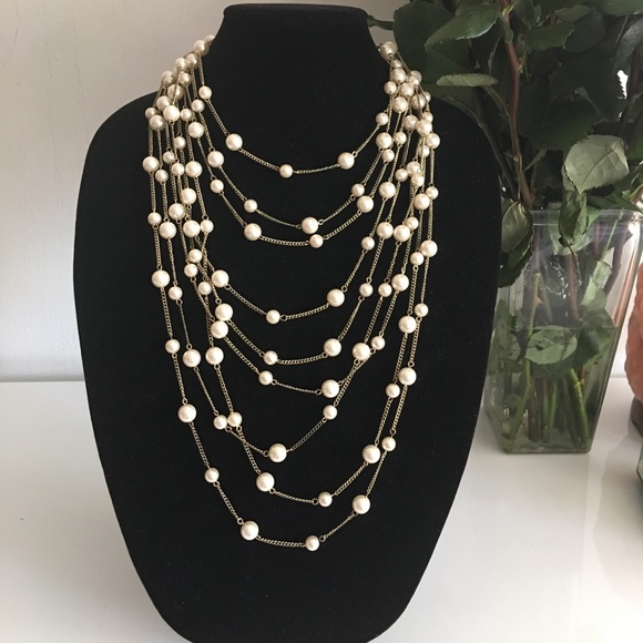 Vintage Pearl Layered Necklace - Picture 2 of 4