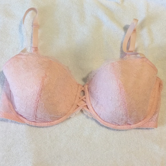 🌺FINAL🌺 34dd Victorias Secret very sexy balconet