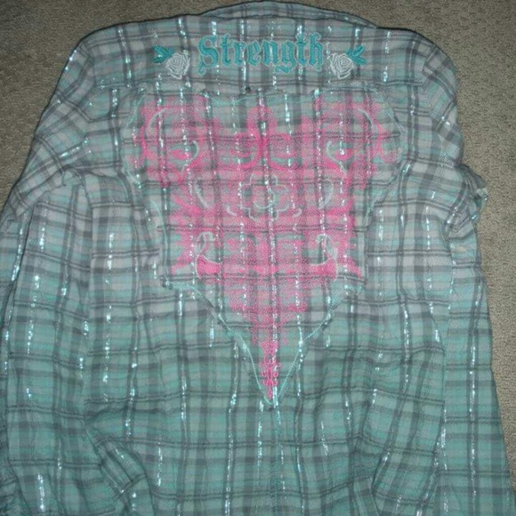 SOLD Roar shirt xs brand new - Picture 2 of 2