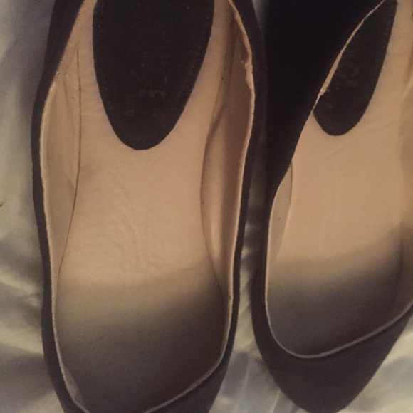 Flats - Picture 4 of 4