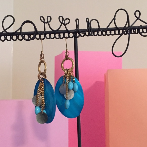 Trendy Teal earrings