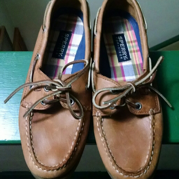 Sperry all tan leather